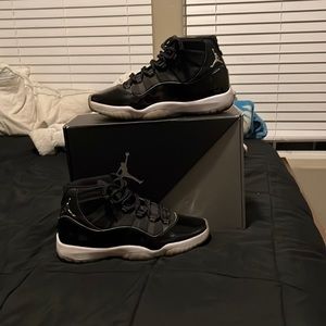 Jordan 11 “Jubilee” size 11, worn a couple times, willing to negotiate!